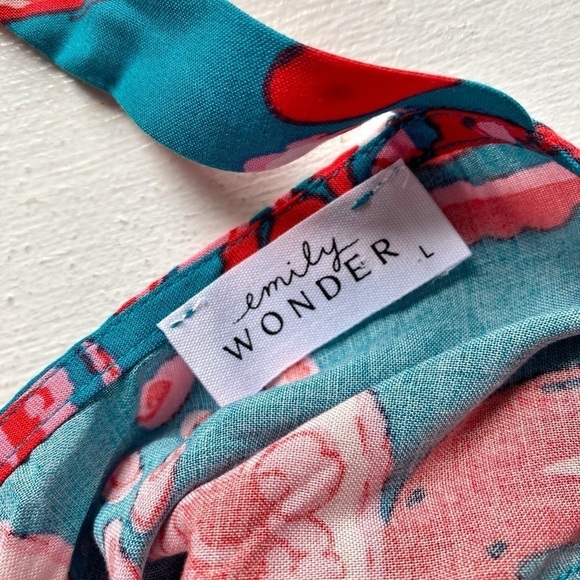 Emily Wonder Green and Pink Paisley Print V-Neck Long Sleeve Top - Picture 7 of 14